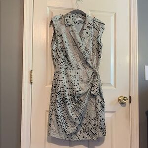 Calvin Kline Gray Patterned Dress